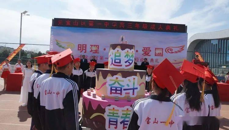 现代女孩的衣柜